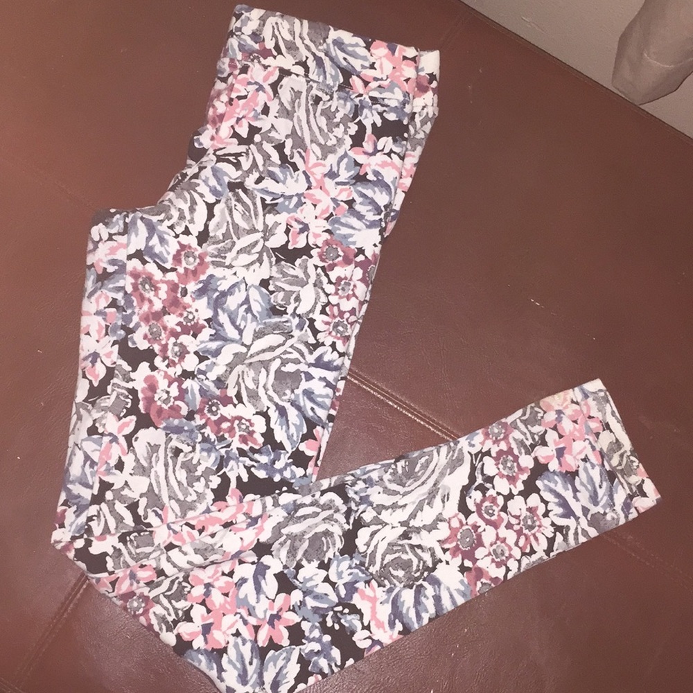 American Eagle Outfitters Floral Leggings